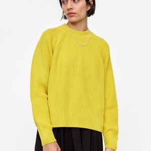 Kowtow Henri Crew in acid yellow